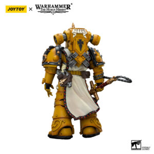 Imperial Fists Sigismund, First Captain of the lmperial Fists Action Figure Back View