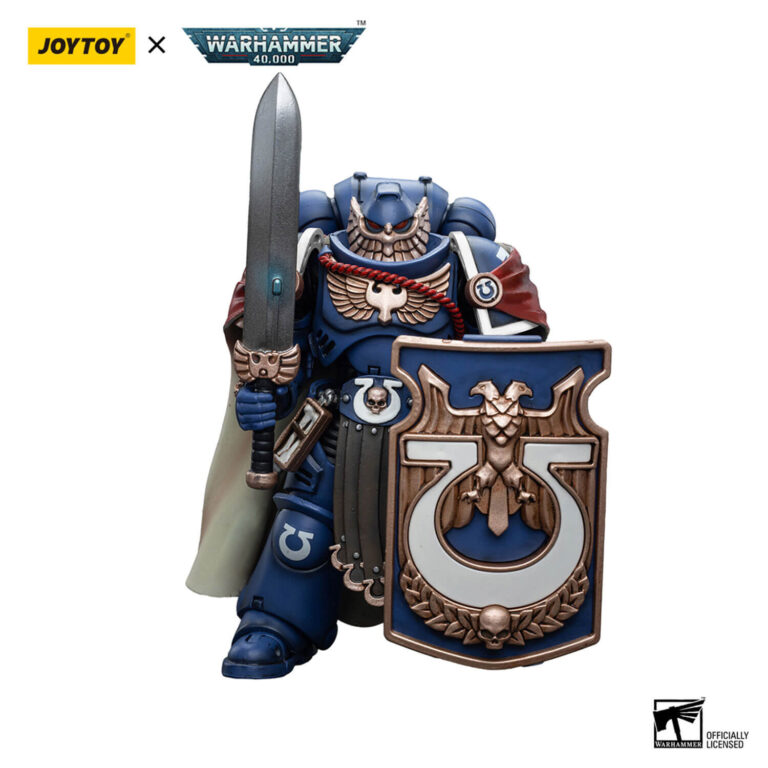 Ultramarines Victrix Guard Action Figure Front View