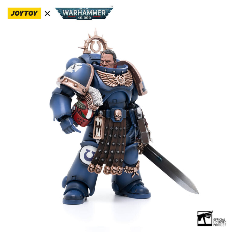 Ultramarines Veteran Sergeant Icastus Action Figure Front View