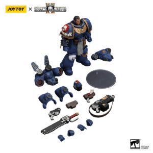 Ultramarines Lieutenant Titus Action Figure Contents